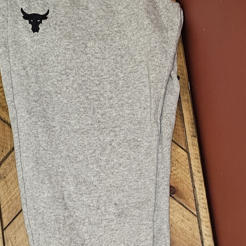 Under Armour Heather Gray Joggers